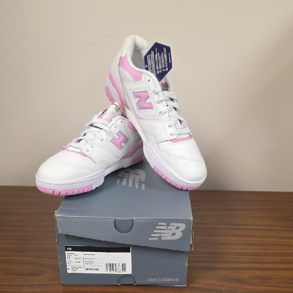 New Balance 550 White/Pink Leather Women's Size 11 Basketball Shoes  (BBW550BD)